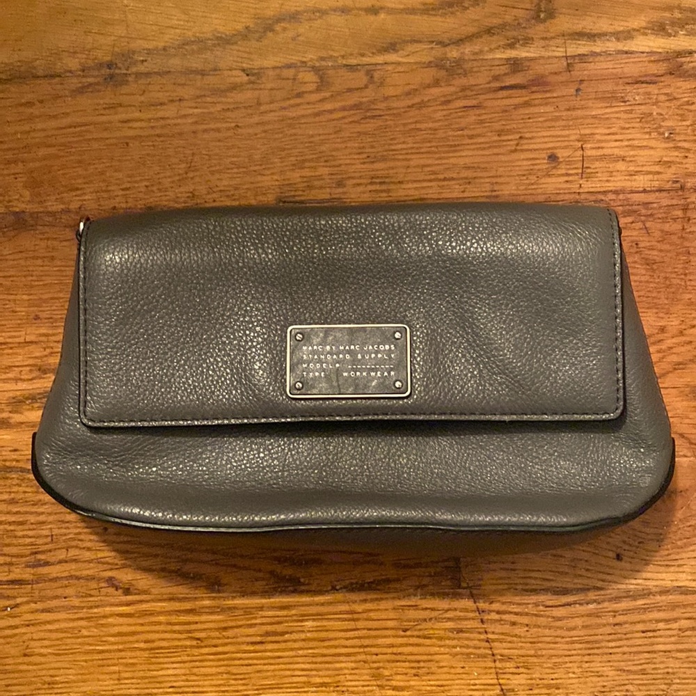 SOLD! Marc by Marc Jacob’s Gray Leather Cross Body Purse